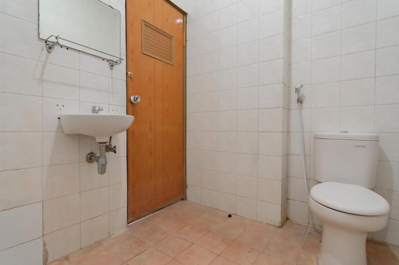 Koolkost Near Bandung Station Otel Dış mekan fotoğraf