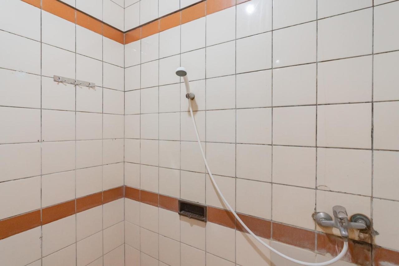 Koolkost Near Bandung Station Otel Dış mekan fotoğraf